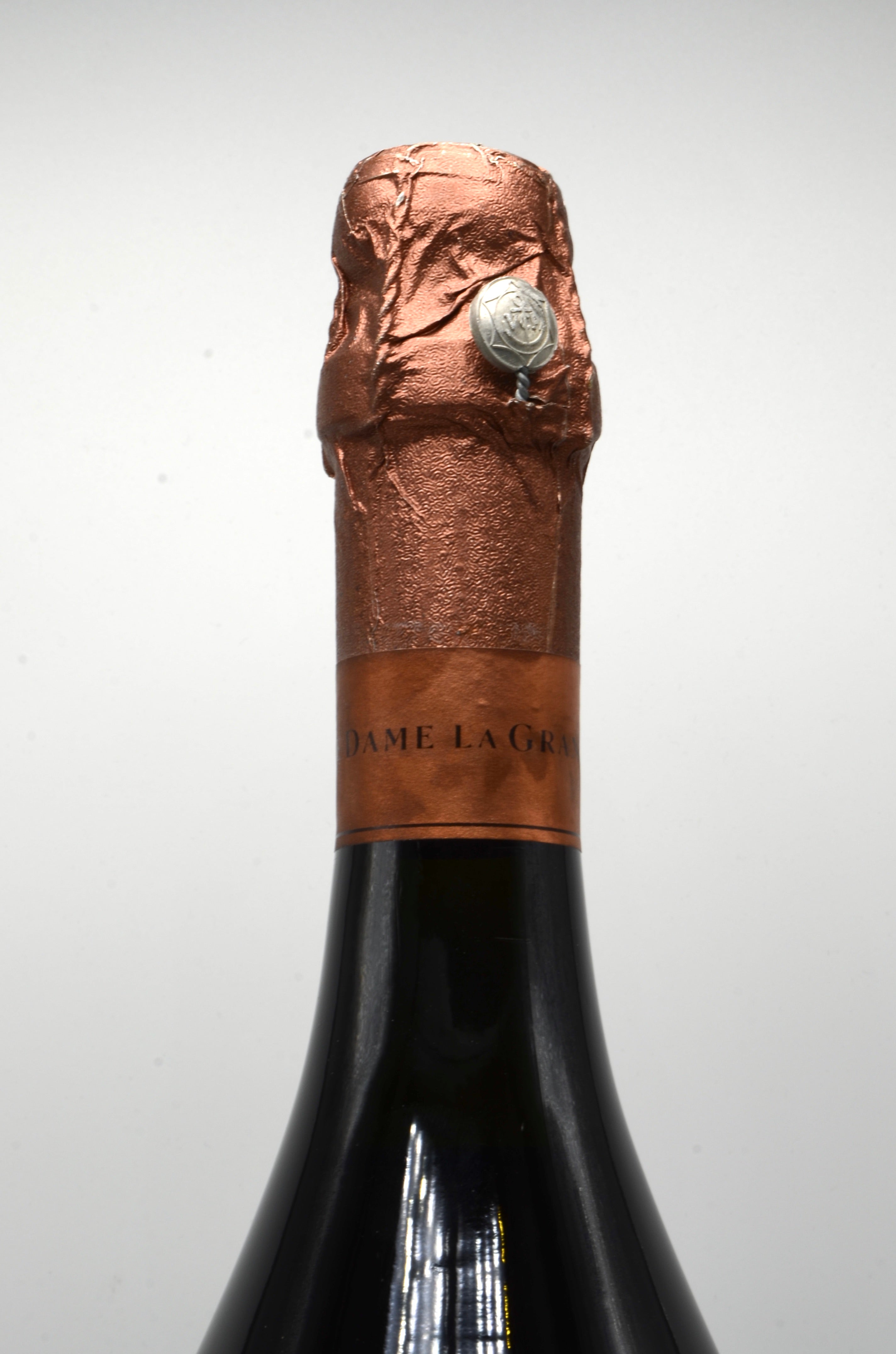 1990 Veuve Clicquot Vintage Brut Rose Champagne, La Grande Dame Rosé (double-magnum) [Hand Bag gift box]