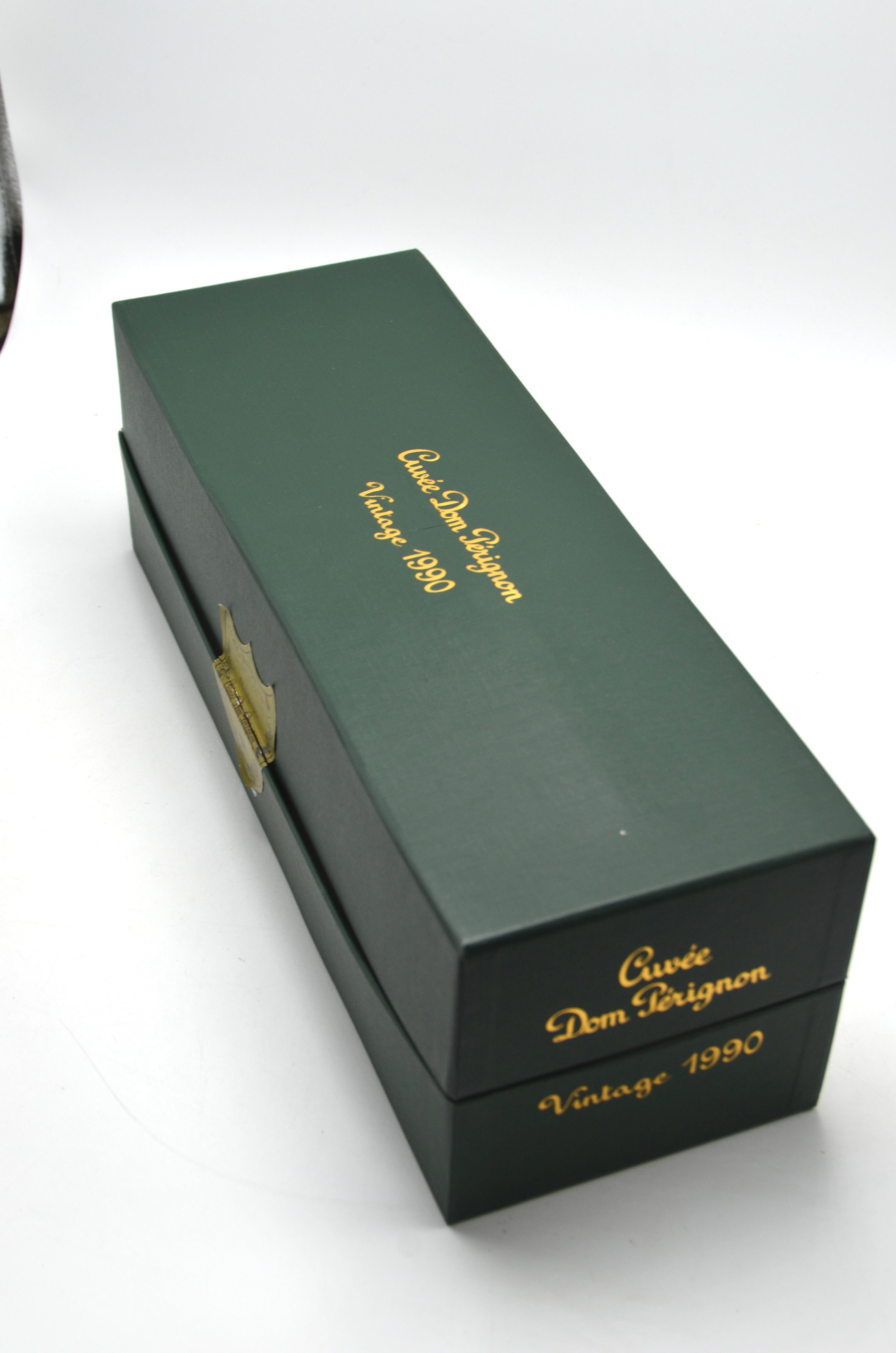 1990 Dom Pérignon Vintage Brut Champagne [Gift Box] (magnum)
