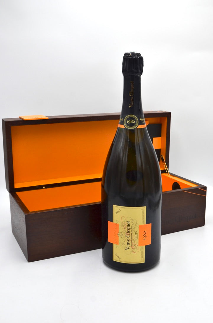 1982 Veuve Clicquot Cave Privee Collection Vintage Brut Champagne (magnum)