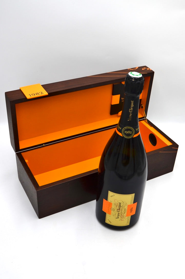 1982 Veuve Clicquot Cave Privee Collection Vintage Brut Champagne (magnum)
