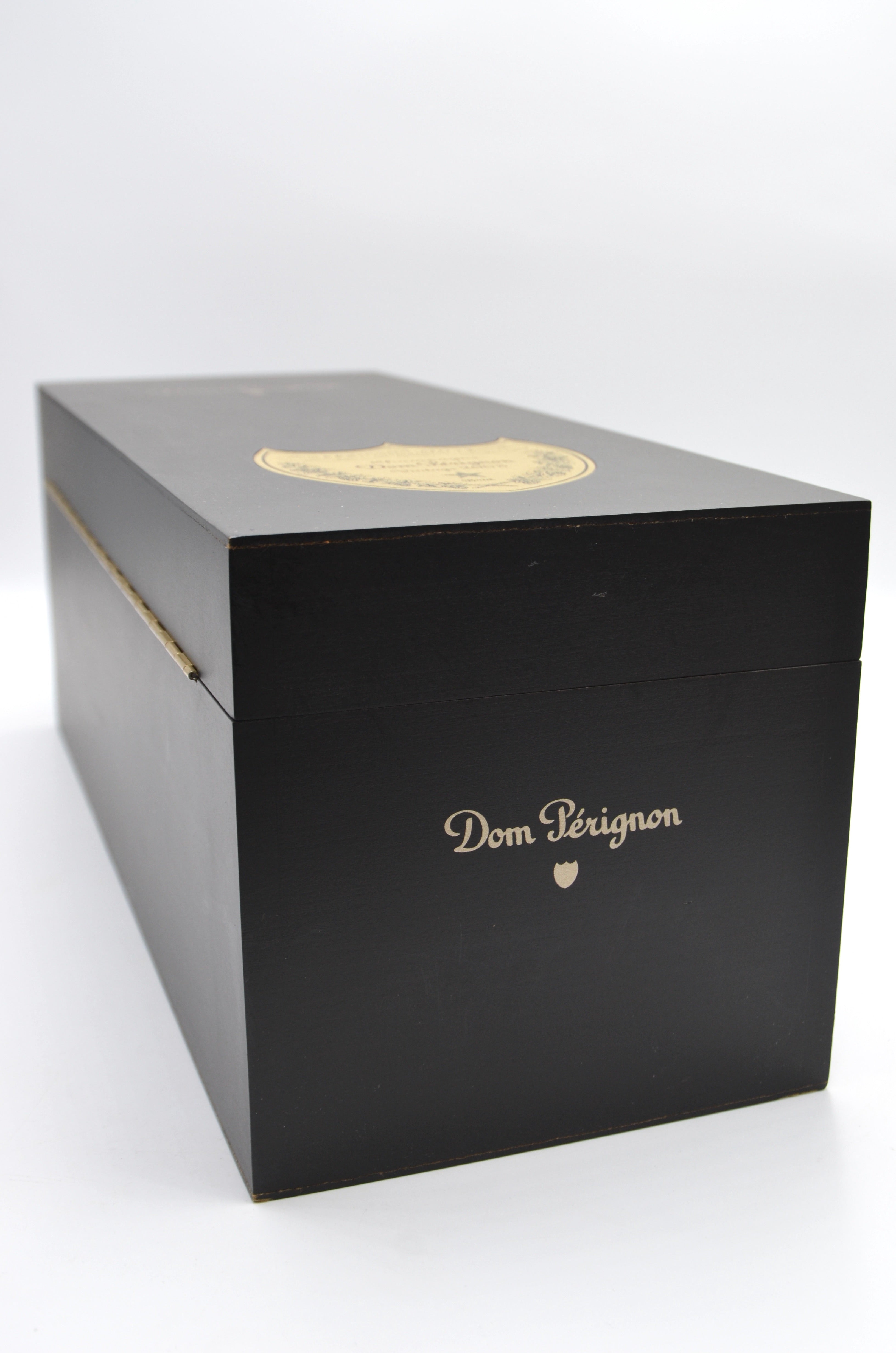2005 Dom Pérignon Vintage Champagne [Gift Box] (double-magnum)